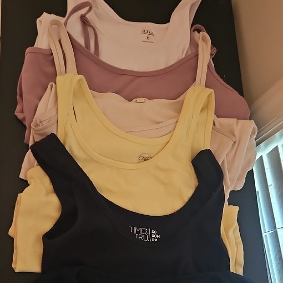 Bundle Of Cami And Tee Sz XS - Picture 1 of 12